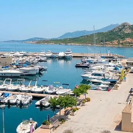 A 100m De La Sant'ambrogio Entre Calvi Et L'ile Rousse Apartmán *
